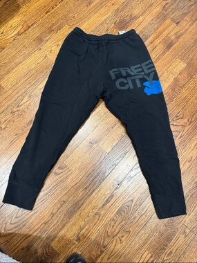 freecity Black Sweatpants with Blue Logo Accent